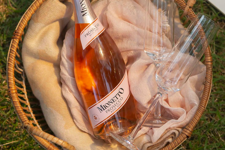 Rượu vang sủi Mionetto Prosecco Rosé